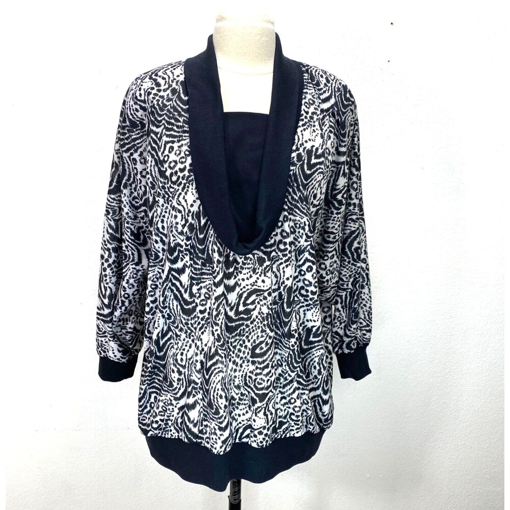 Vintage 80s Jersey Knit Top 22W Black White African Animal Print Zebra Leopard